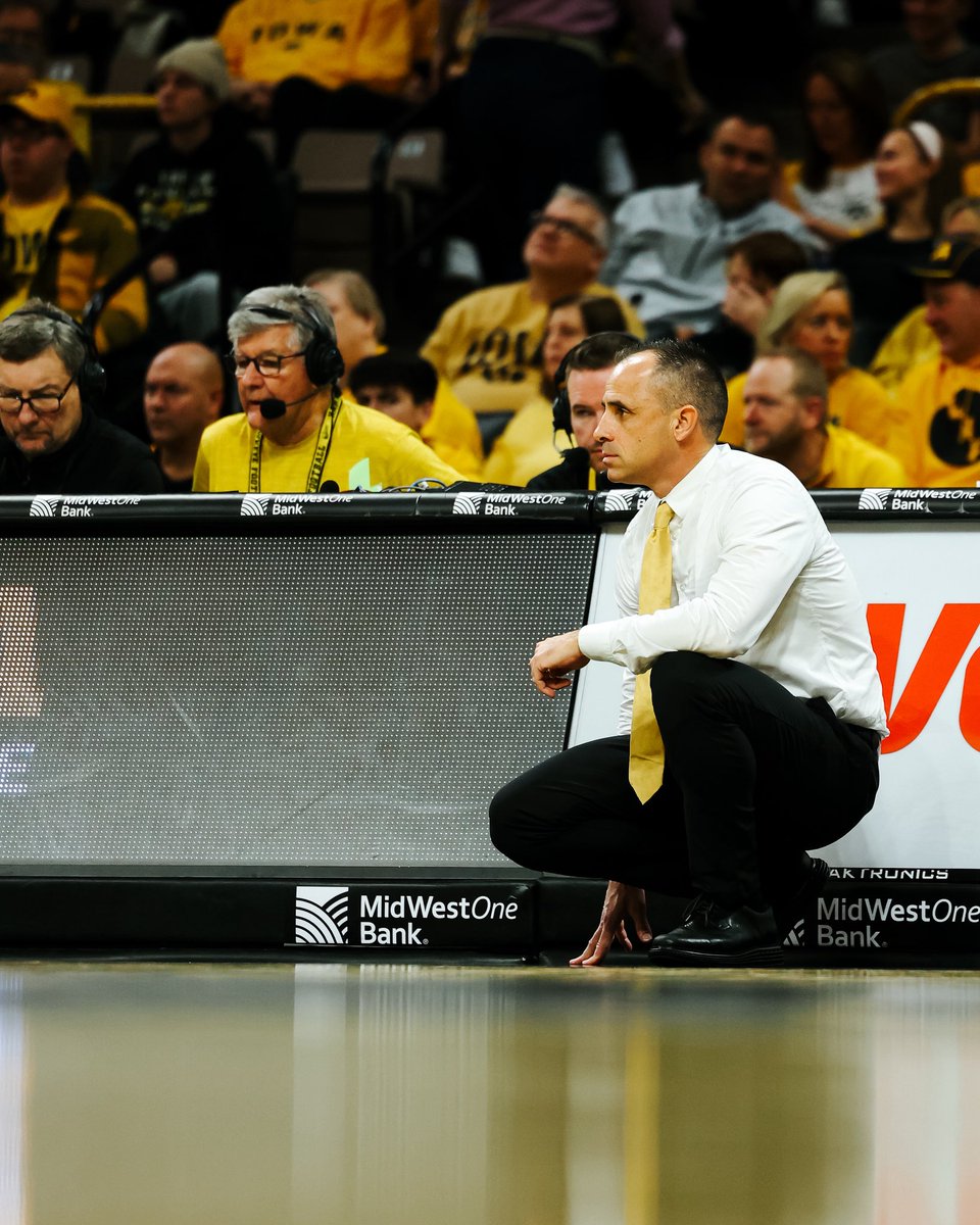 The Iowa Hawkeyes tweet media