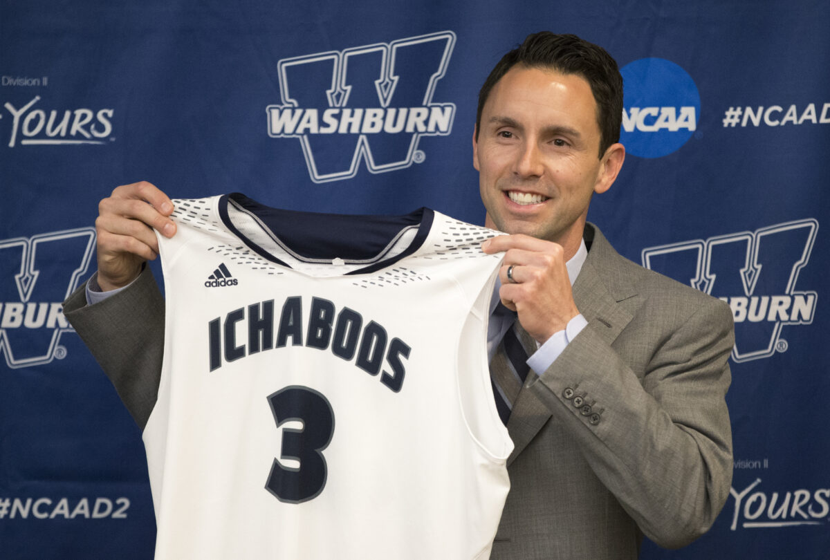 ShowMeHawk's tweet image. Brett Ballard time?