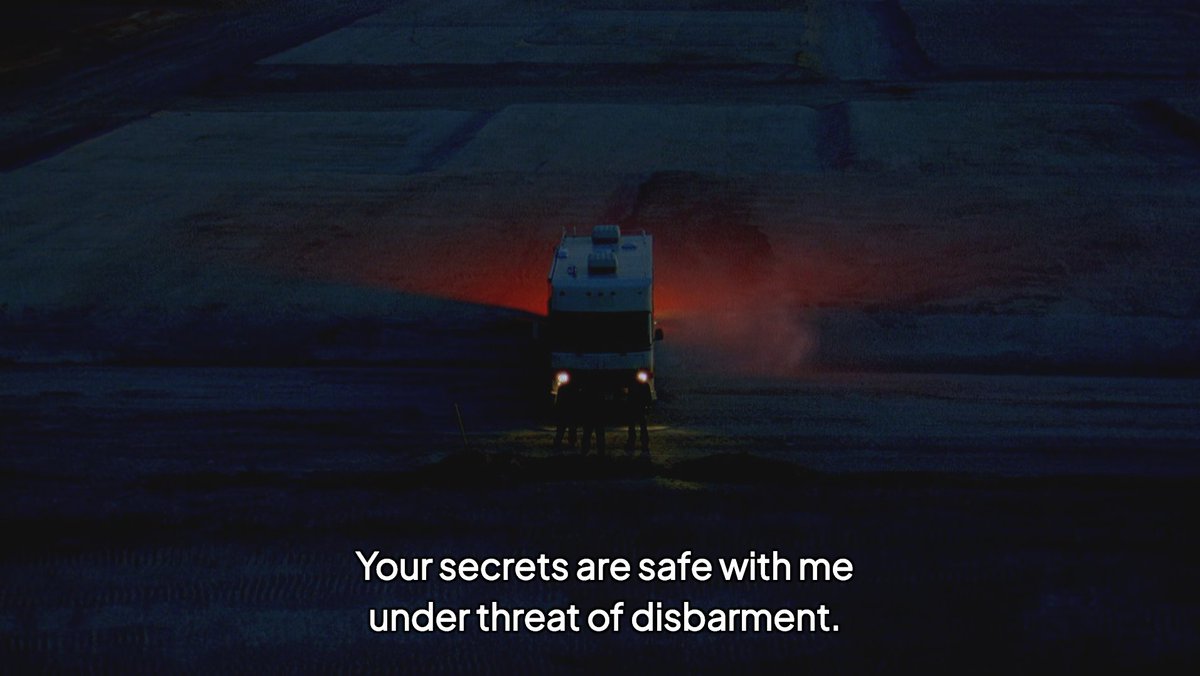 pippio_'s tweet image. estoy reviendo breaking bad y no me acordaba que estaba bastaante bien de fotografía, "peak" y "aura"