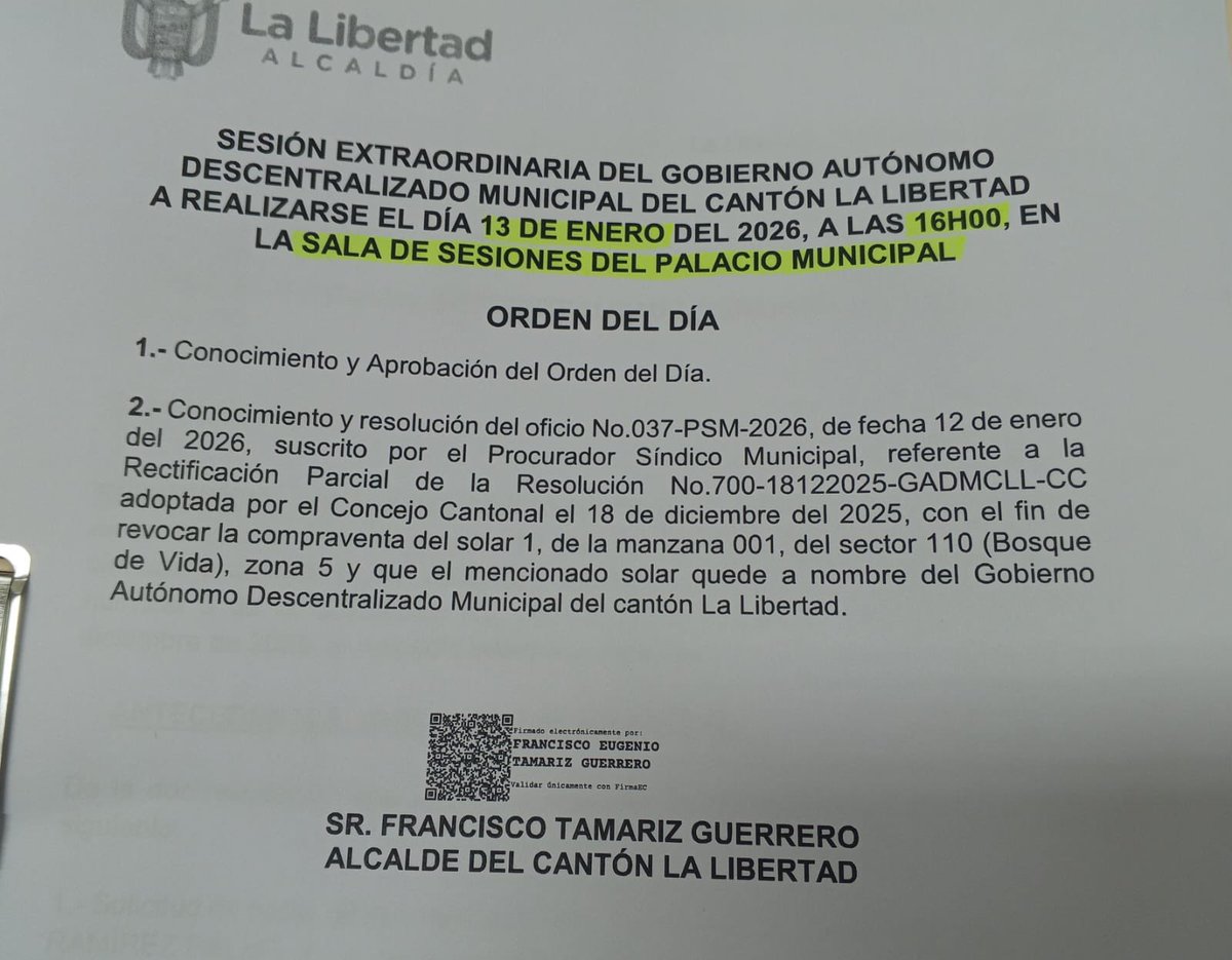Se fregó el negocio y Pancho, ni las orejas. Una vez más, y al igual que el día viernes, hoy se suspendió la sesión de Concejo convocada por el alcalde Francisco Tamariz en La Libertad. Para mañana, se convocó otra vez a sesión y ya consta en el orden del día la revocatoria de la