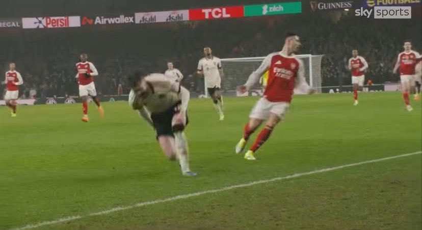 Gunnerking_14 tweet media