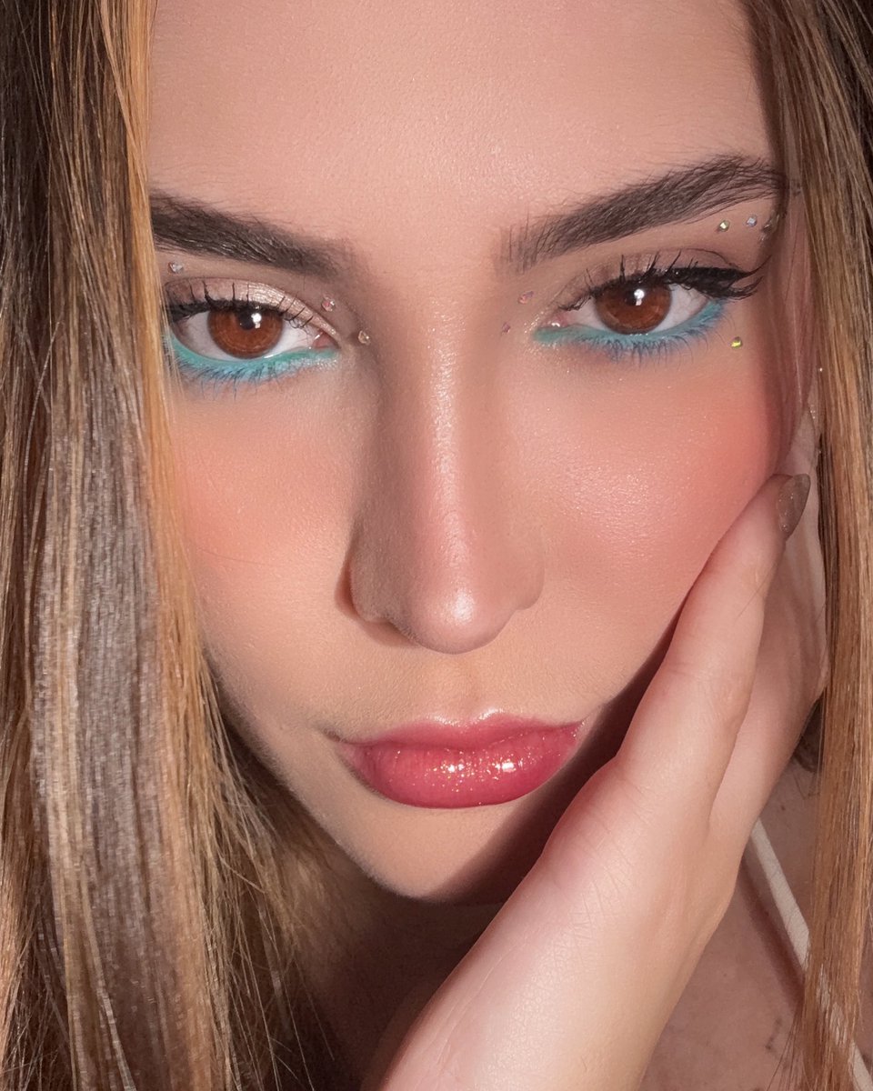 gabriela zambrozuski tweet media