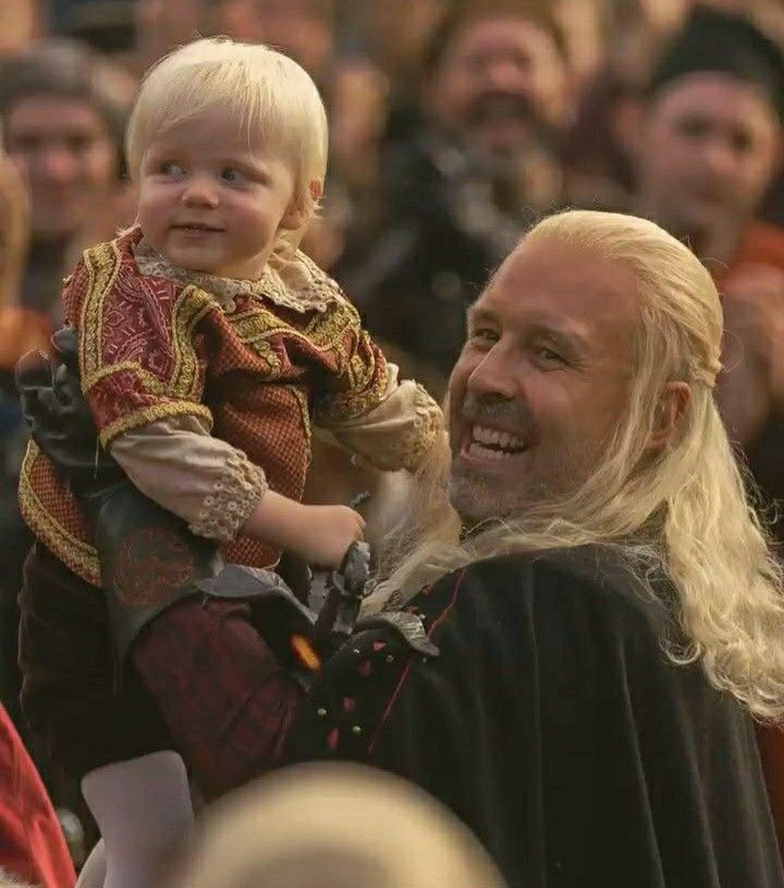 venussdreams's tweet image. "my father never wanted this. he had twenty years to name me heir and never did... because he didn't like me."