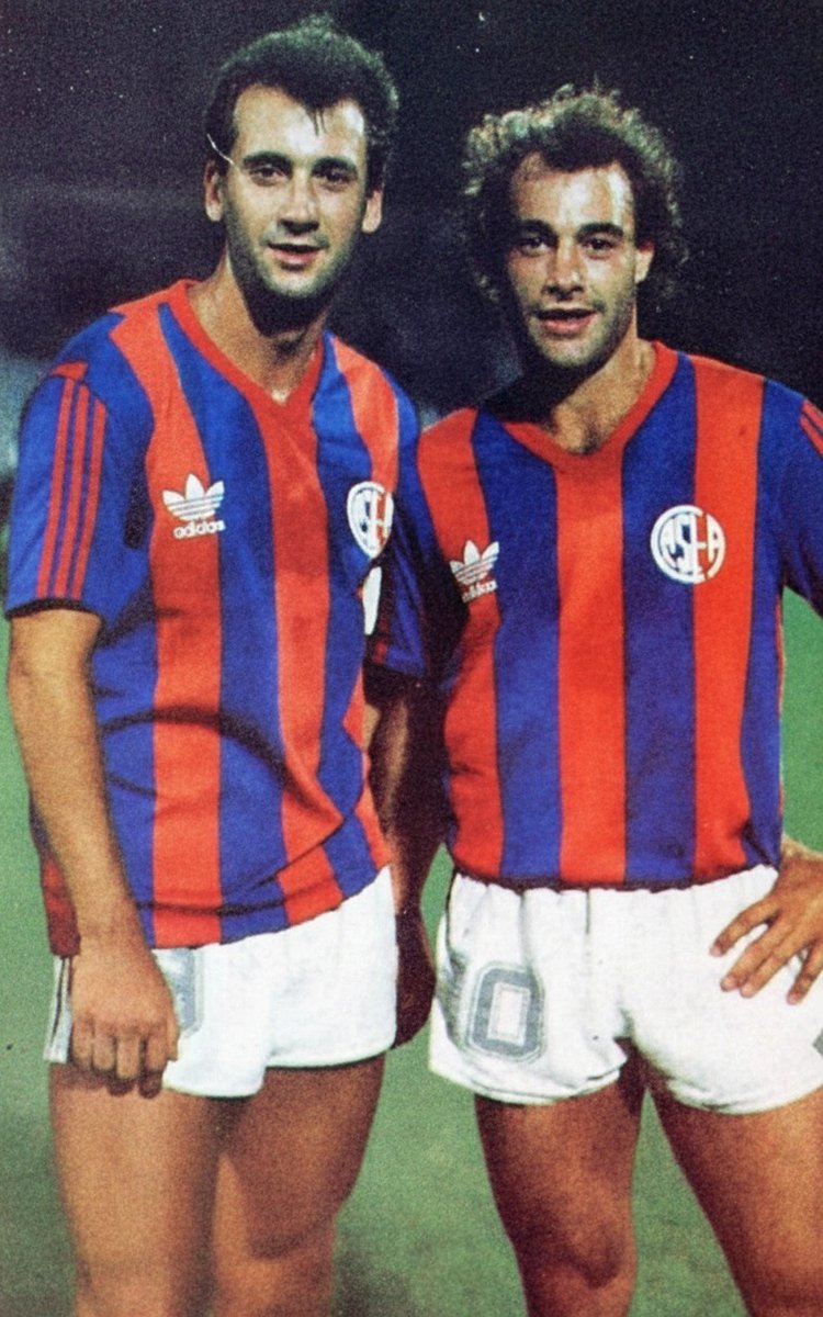 SanLorenzoFotos's tweet image. Perazzo y Ortega Sánchez 
Acosta y Gorosito 
Biaggio y Silas
Romeo y Romagnoli