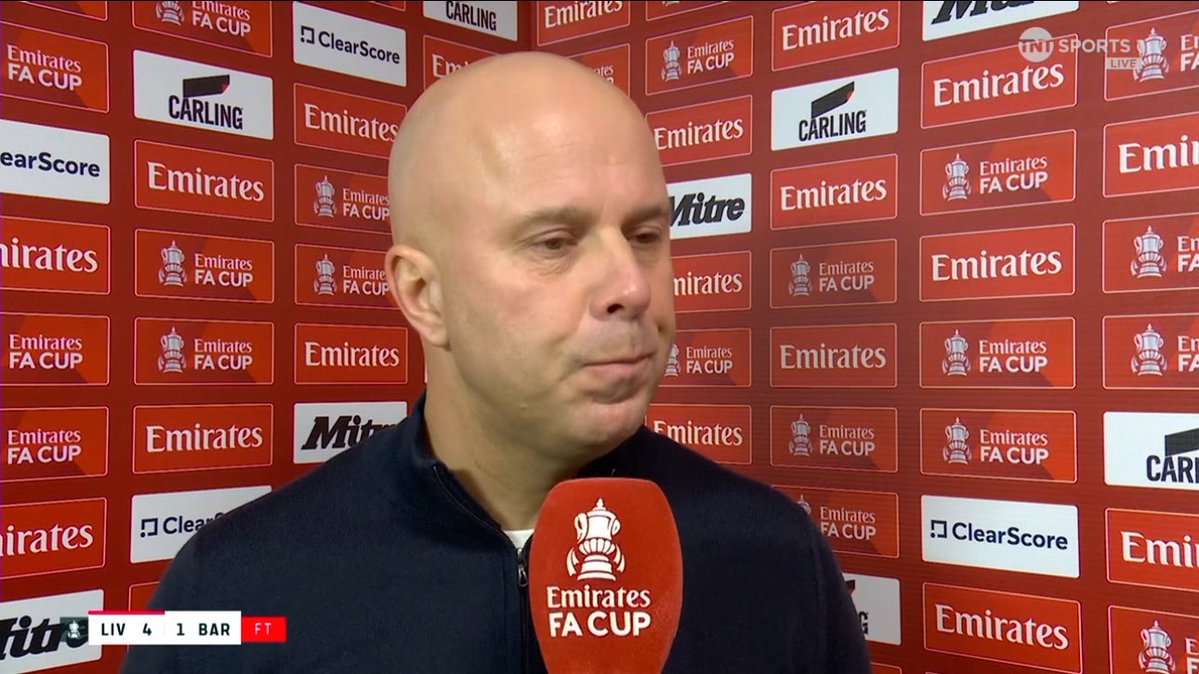 LFCExtensive's tweet image. 🎙️ مدرب بارنسلي قال عن سوبوسلاي أنه غير محترم (تصرف سوبوسلاي):

🚨🚨🚨🗣️ آرني سلوت: لا أعتقد أنه ينبغي فعل ذلك في مباراة كأس الاتحاد، أو مباراة دوري، أو مباراة ودية، أو حتى في حصة تدريبية. كان تصرفًا غريبًا. لدي رأيي في الأمر، لكنني سأحتفظ به لنفسي وسأتحدث مع سوبوسلاي.