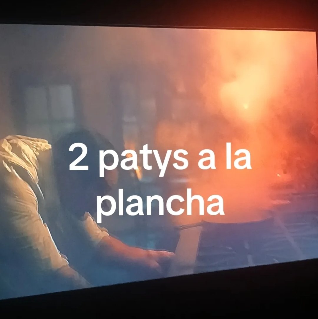 le recomendé a un familiar que vea better call saul hace 3 semanas y el genio de mierda sube esto