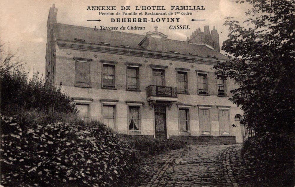 Timbres-monnaie Deheere-Loviny - Bailleul collectiondemonnaie.net/timbresmonnaie… via <a href="/monnaie_de/">Collection de monnaie</a> timbre de 5 centimes dans une capsule en fer peint de 33,6 mm de diamètre pesant 1,84 gramme, inédit dans le Broustine et unique exemplaire connu.