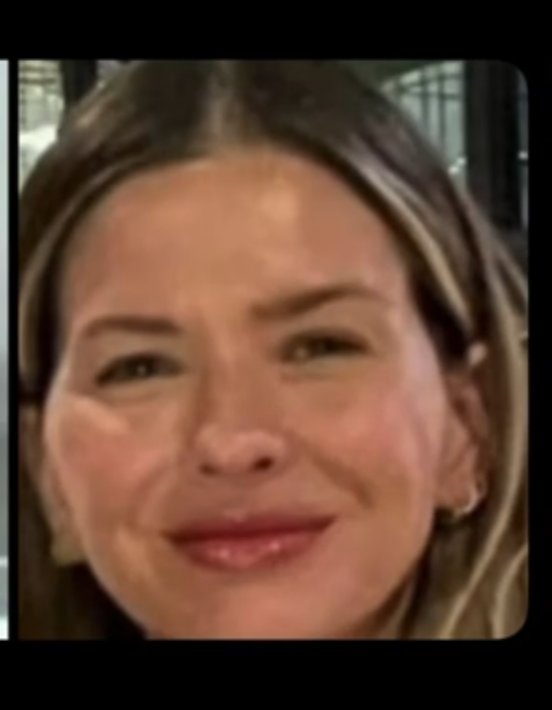 johana_ayb52572's tweet photo. @cuentadelgato Terminó demostrando que se pone filtros suficientes para purificar el río Ganges.
Mira esa caripela de "la más linda" 🤣🤣🤣🤣🤣🤣 https://t.co/y4BLwNaRNW