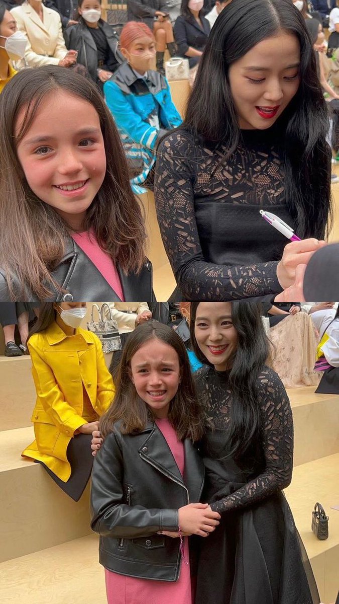 JmoonnJ's tweet image. I am literally the kid.