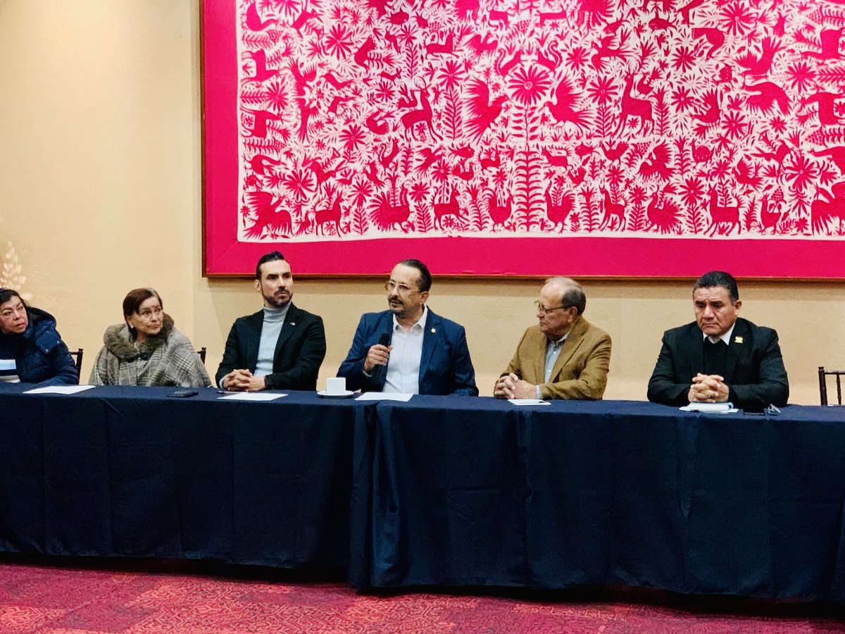 🤝 Unidad empresarial que construye futuro

Tuve el gusto de asistir y atestiguar el cambio de Presidencia de la Confederación Coordinadora Empresarial de Comonfort, San Miguel de Allende y Dolores Hidalgo, un encuentro que refleja el compromiso del sector productivo con el