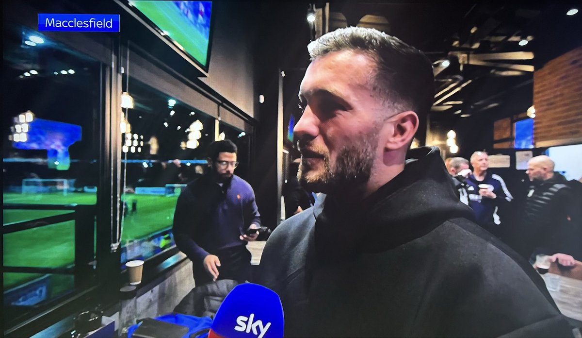 Declan Lee tweet media