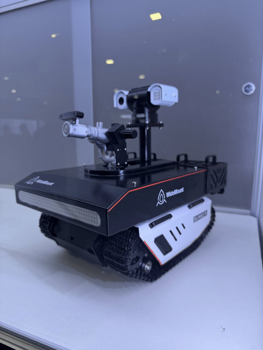 Widemount Dynamics earned a CES Innovation Award for its tracked robot that can see through smoke. 

Built for firefighting and rescue.