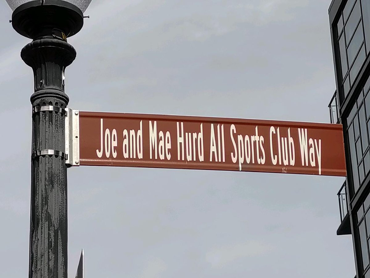 shawmainstreets's tweet image. Wiltberger East Alleys Dedication Ceremony, 01/14/26, 10:30 AM, @HowardTheatre: Join Ward 2 Councilmember @brookepintodc &amp;amp; community leaders for the official unveiling of signage honoring three historic businesses and institutions &amp;amp; the people associated with them.…