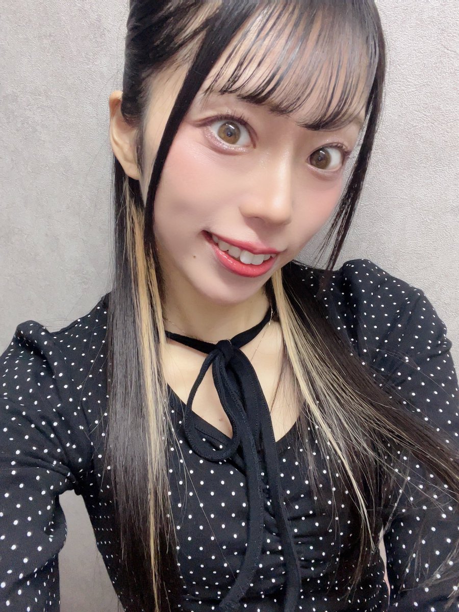 おはななっ🍓⸝⸝꙳ また風邪引いちゃったみたい🤧 今年は健康第一にし