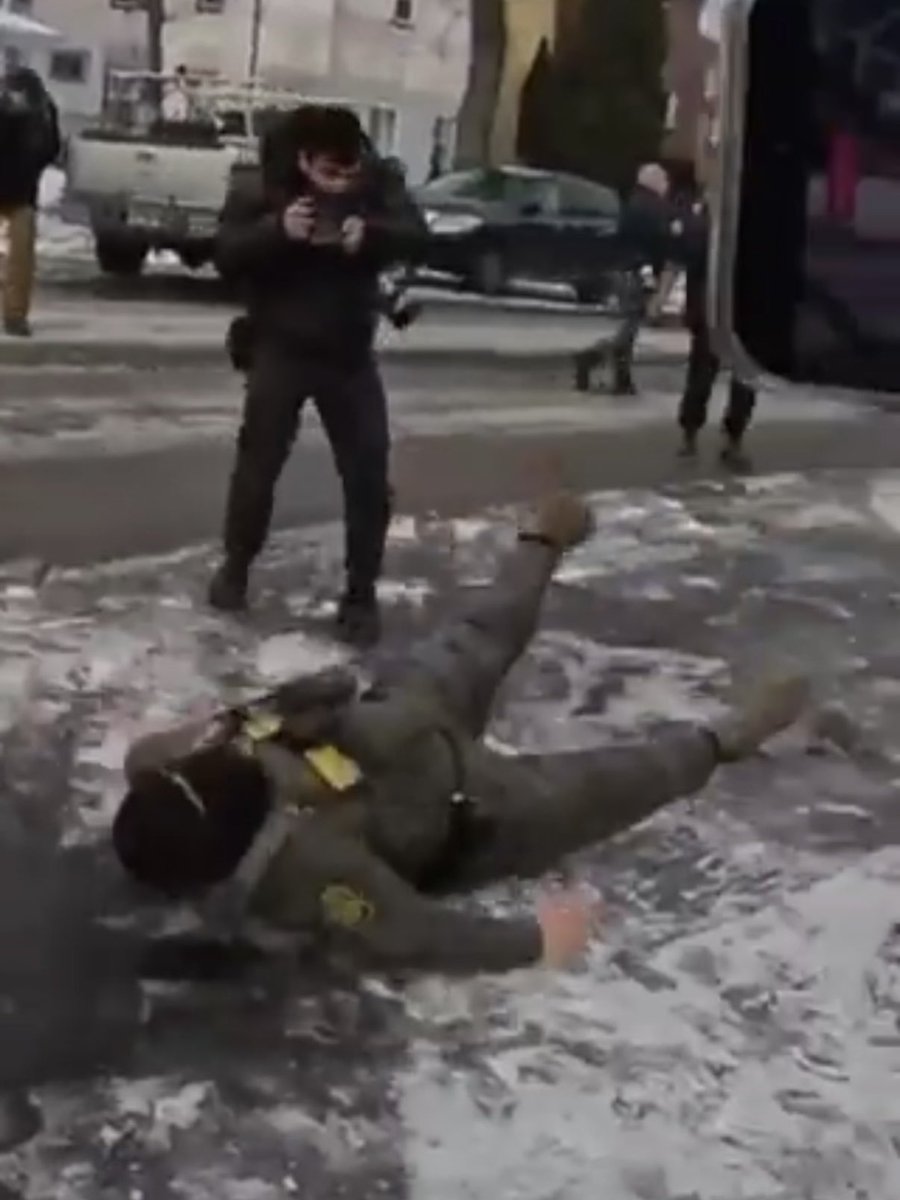 DA VINKI tweet media