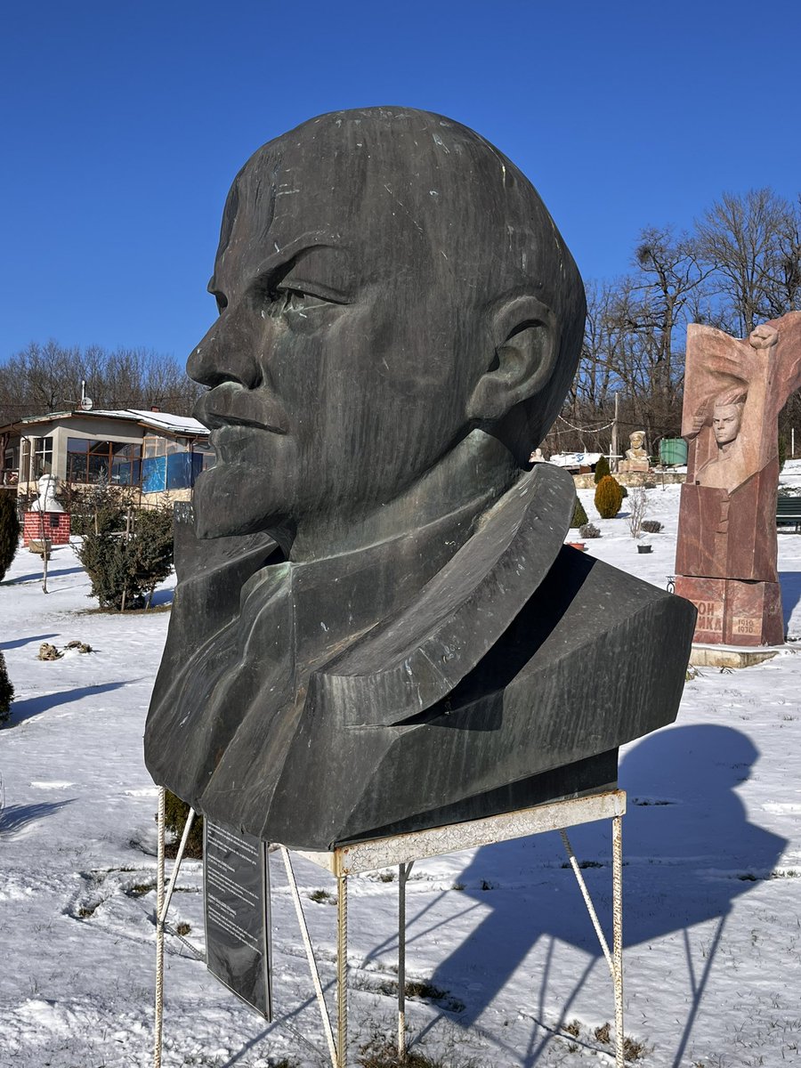 ソビエト野外博物館。キシナウからそう遠くないもののアクセスの悪い変