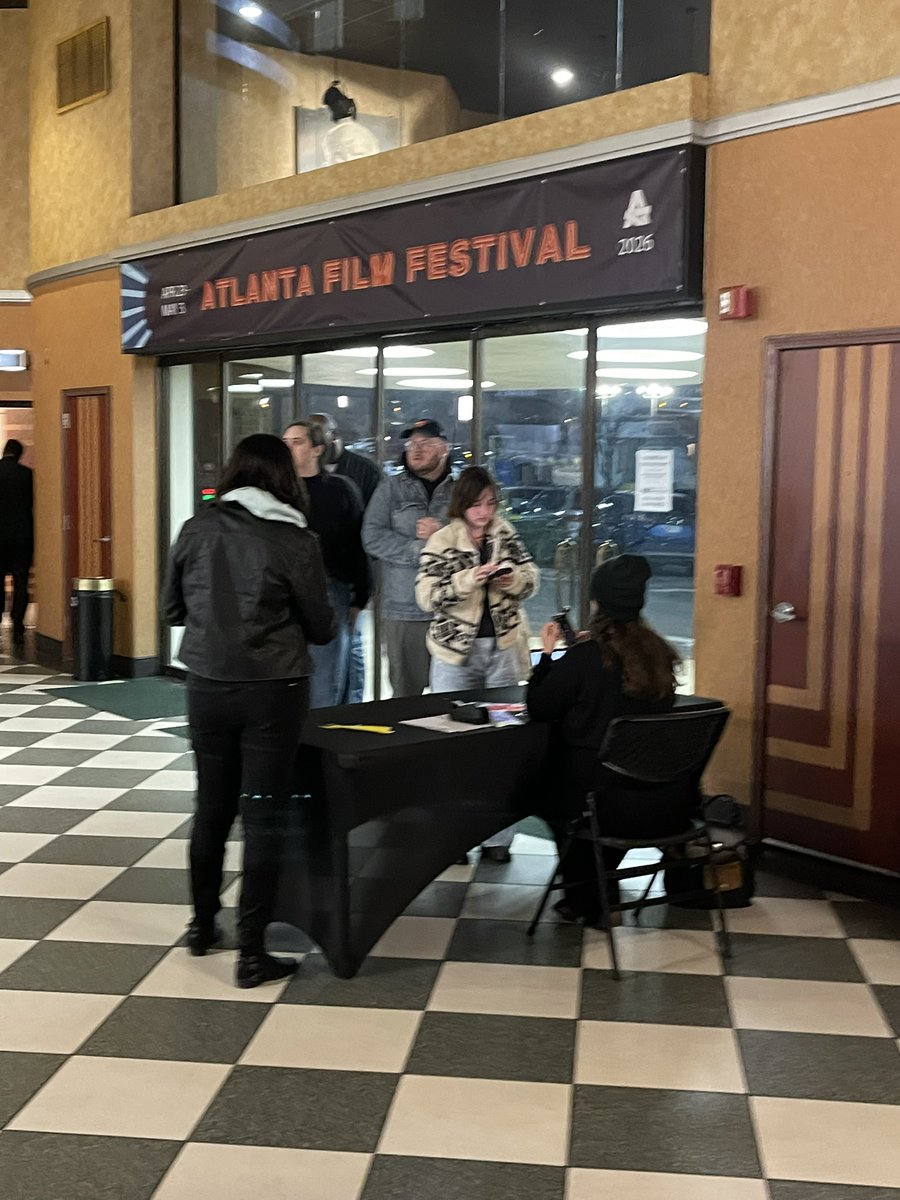 Max Wright tweet media