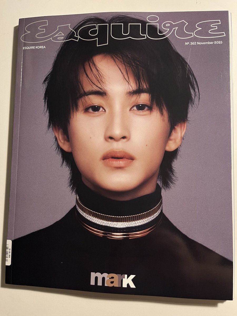 p1eczennie's tweet image. that gay sephora employee who don’t play about eye shadow palettes