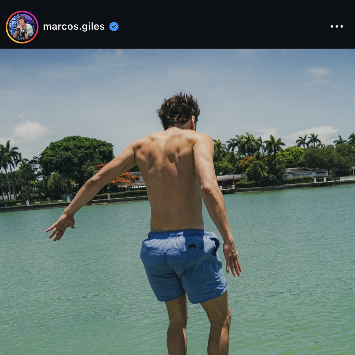 ChadAbrazo's tweet photo. El boludito que dice “el capitalismo arruinando todo” se llama Marcos Giles, y se lo puede ver sufriendo fuertemente el capitalismo en Miami y Paris. Haciéndole honor a su apellido el tipo jaja https://t.co/JwnXUKYOZF