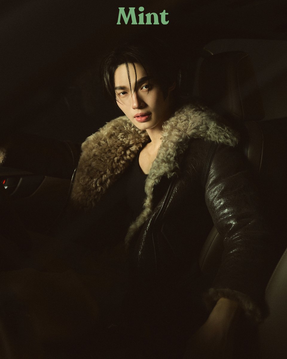 พี่เท่ไหม? กดเซฟความคูลกับหนุ่ม #วินเมธวิน ลุคใหม่สุดเท่ พร้อมรถคู่ใจคันใหม่ New! ISUZU V-CROSS 4x4 "THE ONE &amp; ONLY" บนปก #MintDigitalCover ประจำเดือนมกราคม 2026 ที่ใครเห็นแล้วต้องอึ้งไปความหล่อของหนุ่มคนนี้ 💚

#WINxMintMagTH
#MintDigitalCover
#winmetawin
#MintMagTH