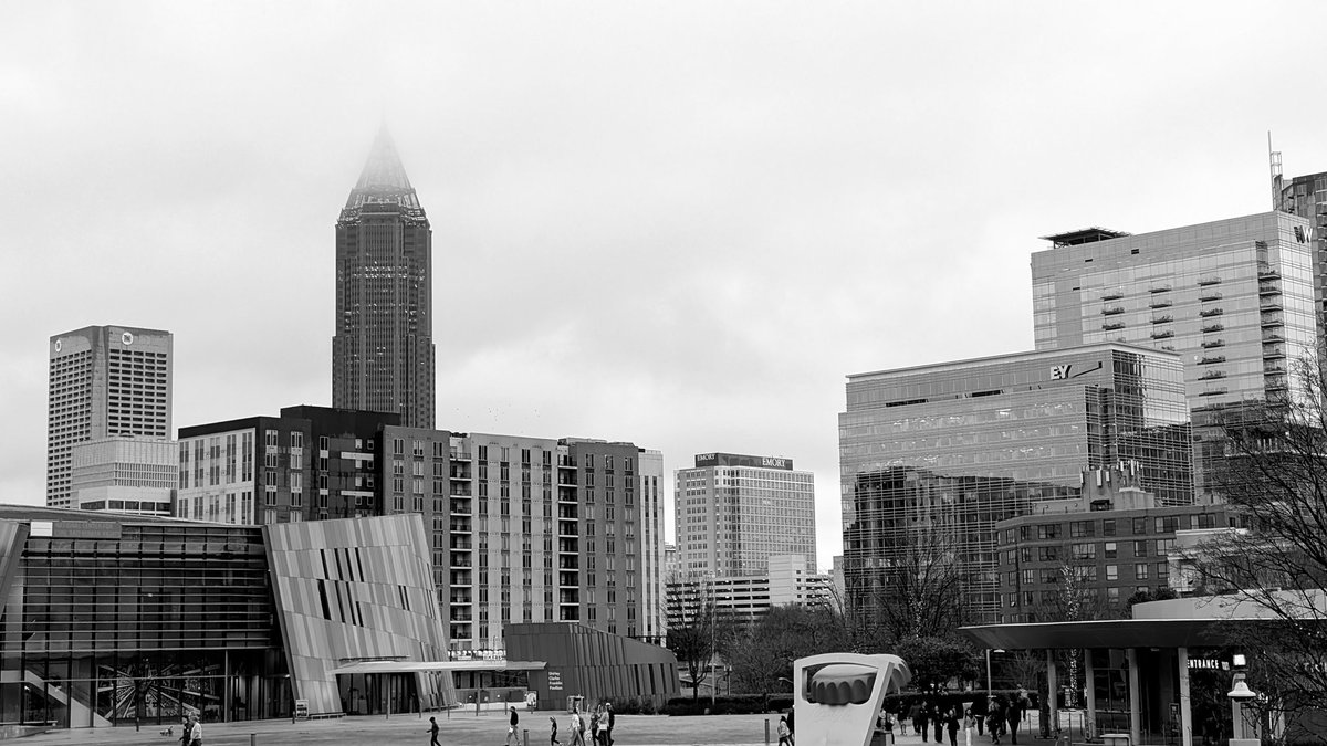MobiusRaven's tweet image. Picture of the Atlanta skyline I took but I put a filter over it.
