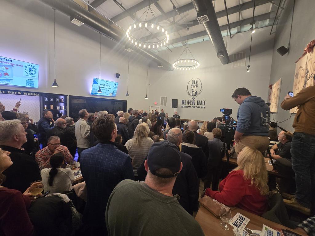 Supporting our neighbors the Bridgewater RTC tonight at their fundraiser at Black Hat Brew Works!