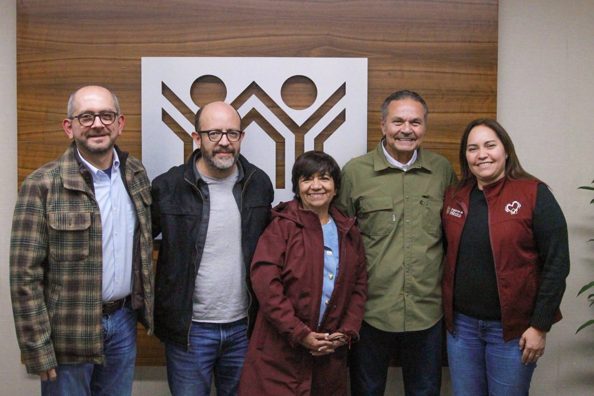 Fortalecemos la coordinación con <a href="/Infonavit/">Infonavit</a>, <a href="/FOVISSSTEmx/">FOVISSSTE</a> y el <a href="/GobCDMX/">Gobierno de la Ciudad de México</a> para impulsar el Programa de #ViviendaParaElBienestar a las familias capitalinas.

Desde la <a href="/SEDATU_mx/">SEDATU México</a> acompañamos este esfuerzo conjunto para ampliar el acceso a una vivienda adecuada.