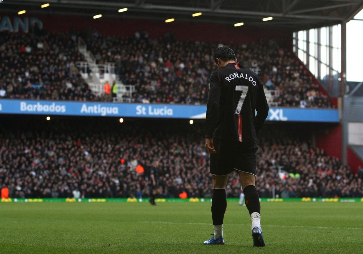 #CR933 (@onlygoat7_) on Twitter photo 