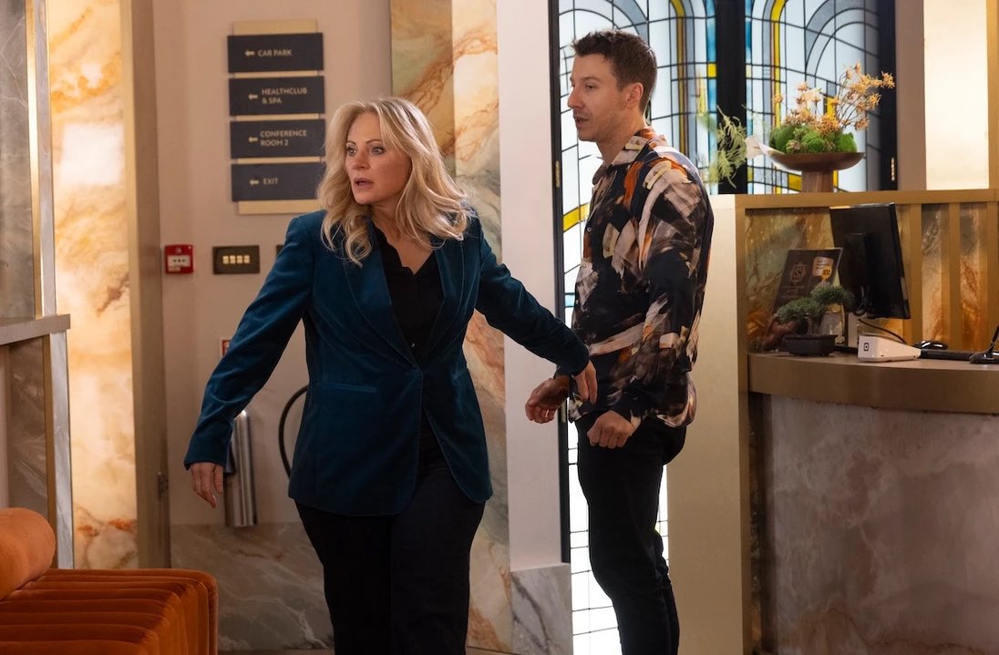 allthingsswarla's tweet image. Next week in pics 👇🏻

#swarla #corrie