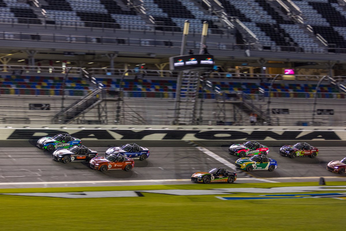 Mazda MX-5 Cup tweet media