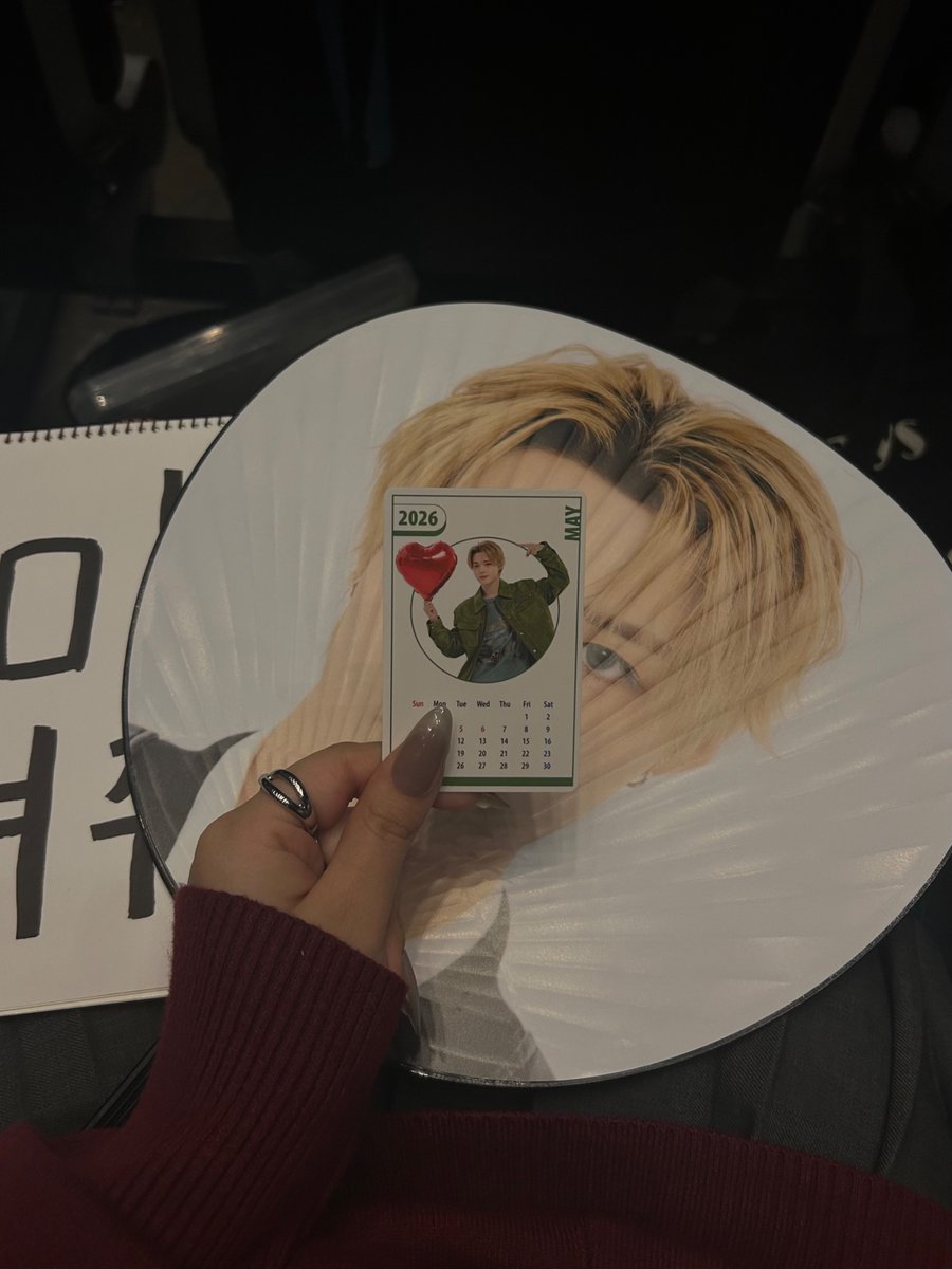 xglee7's tweet photo. 260111💋💔
今年初現場で初確定貰えてほんとに滅 https://t.co/VHiwNkOoZZ