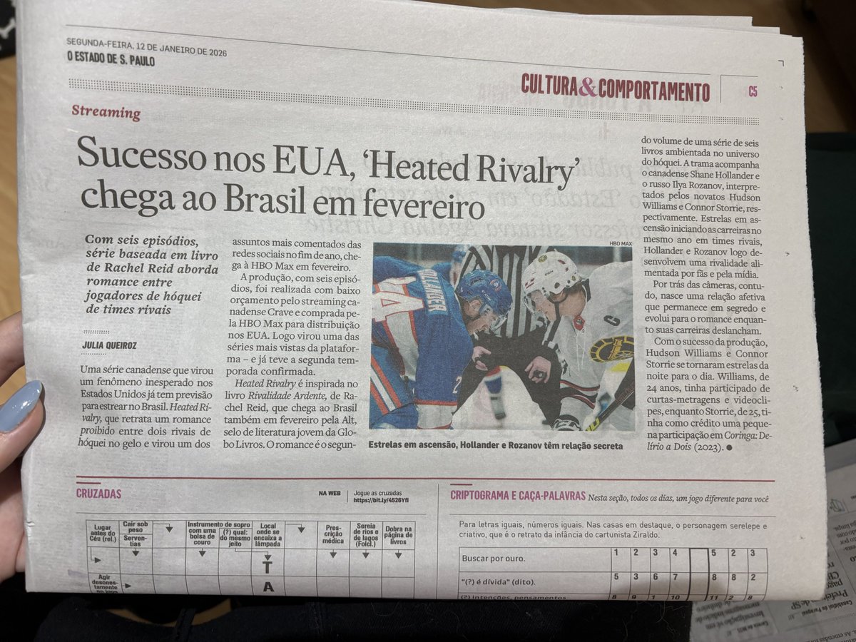 lilyhwle's tweet image. MEUS DIVOS AMO