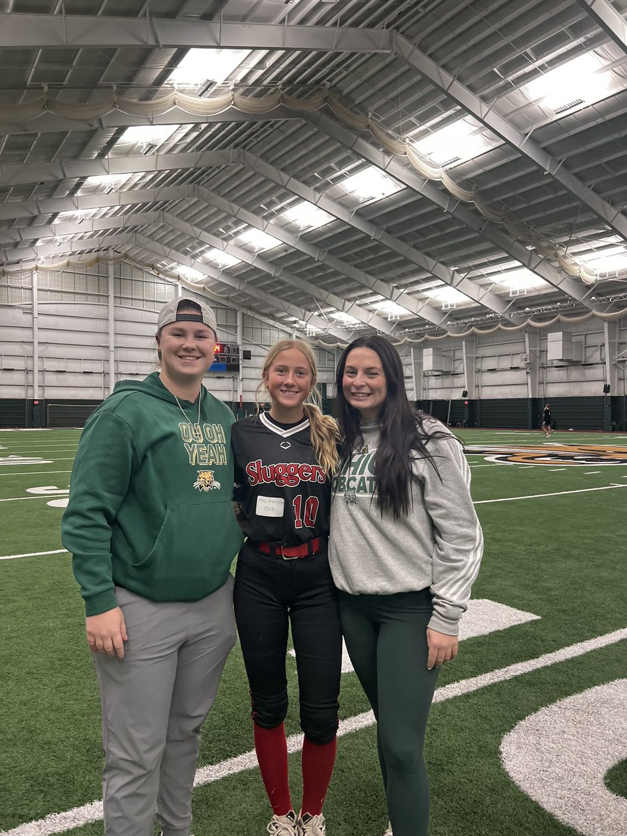 macimini10's tweet photo. Thank you @OhioBobcatSB @Hall_J_4 @PiperSwiper for putting on an amazing camp! I had so much fun and learned so many new things! It was so great meeting all of the coaches and learning about all the players and the team itself!  Got to play some MIF, had a great time catching for @makenna_perry22, saw @AnayaBumpus , and I went 2/3 with a double and 3 RBI’s in the scrimmages.  Can’t wait to get back to Athens!