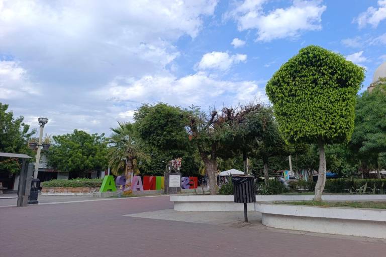 En #Escuinapa prevén que para este martes se mantengan las condiciones de  nublado, pero señalan que las posibilidades de que se registren lluvias son  mínimas 👉🏼 https://t.co/KBltMGcI1n