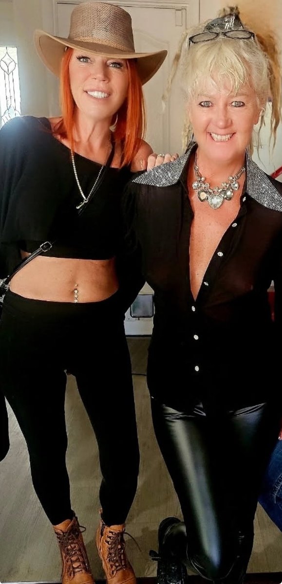 Finally arrived in Vegas. So excited to see my big sister. She’s in town for another week. Let’s have some fun.  <a href="/DrKiwiLV/">DrKiwiLV</a>
