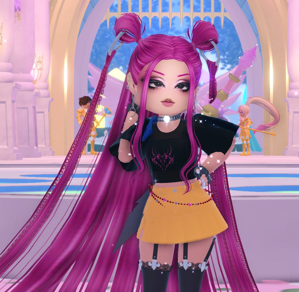 Low-effort HUNTR/X💜🩷🖤