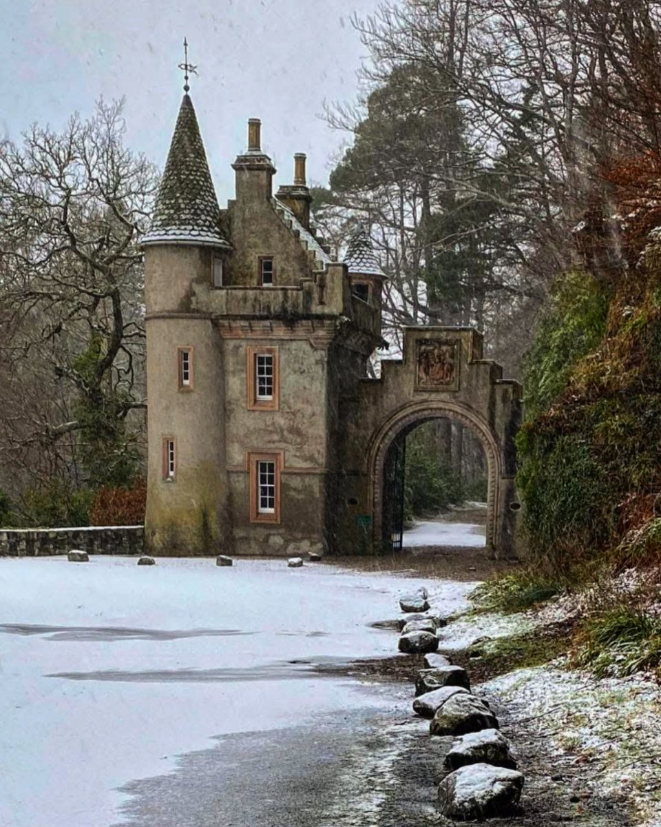 The Gatehouse, Ballindalloch Castle, Emily in Scotland!💙🏴󠁧󠁢󠁳󠁣󠁴󠁿