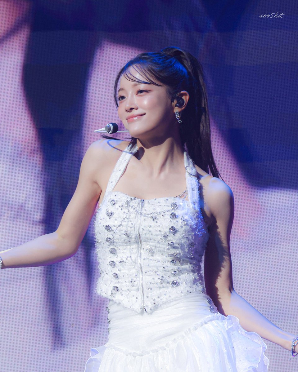 still daydreaming about this one and only ✨kim sejeong✨