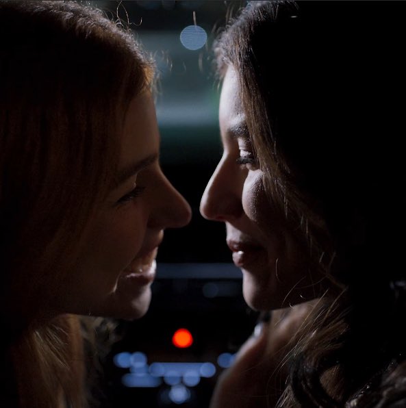 heejinvcr's tweet image. “conheço pouco ela”