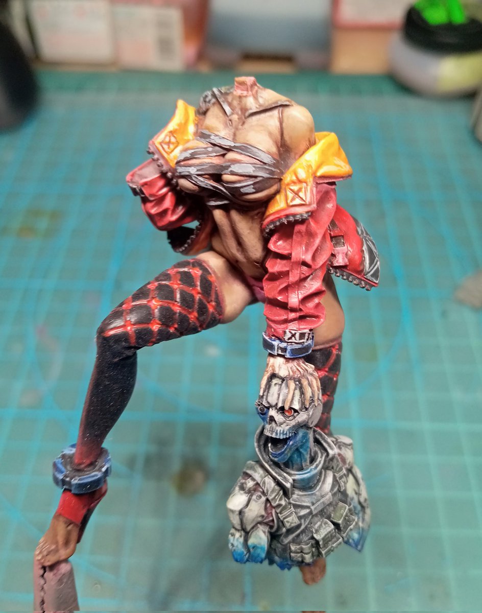 クリリン リンボディビジョン サダシ・クリーグ wip 1 うむ。超絶な方々の足元に