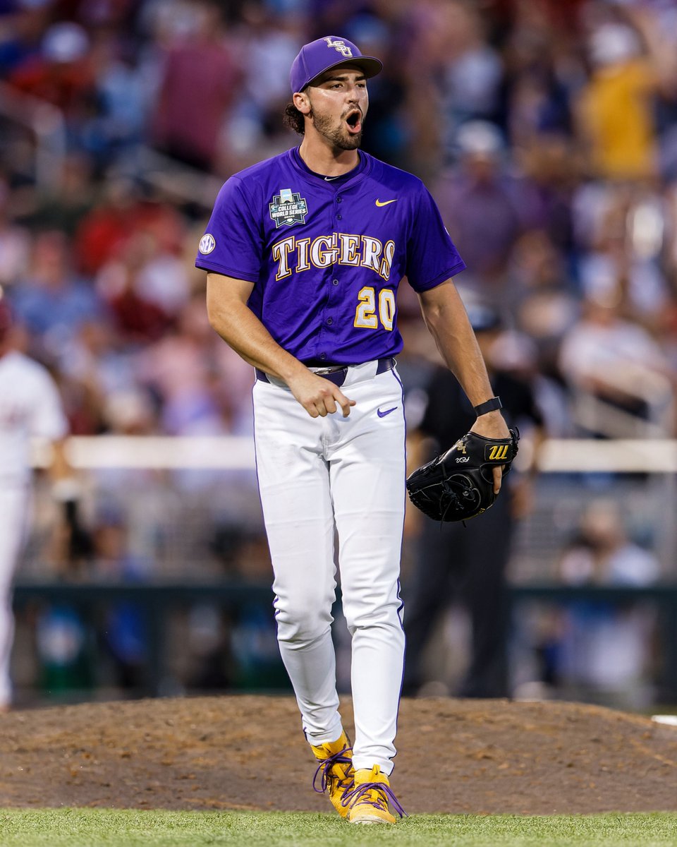 d1baseball's tweet image. "This is another LSU team ... that, if it stays healthy and gets the expected production, will be in the hunt for another ring."

Does No. 2 @LSUbaseball have the pieces to win its third national championship in four years?

🔗 d1ba.se/4qjfkrD
