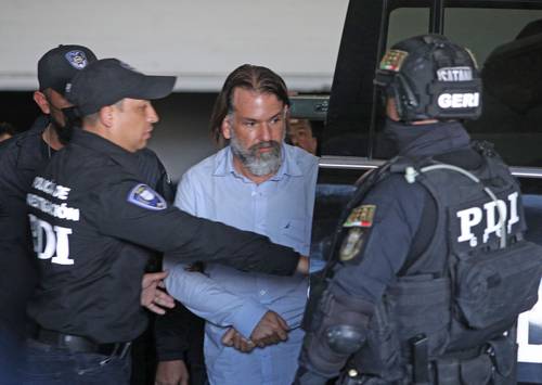 FrancaisRick's tweet photo. @RaulAragonLoya FALTA SANTIAGO TABOADA Y LUIS MENDOZA que vallan a hacerle compañía a CRISTIAN VON .

 YA SE LOS OLVIDO A LOS PANISTAS EL "CARTEL INMOBILIARIO" ? https://t.co/waPcFYmfb7
