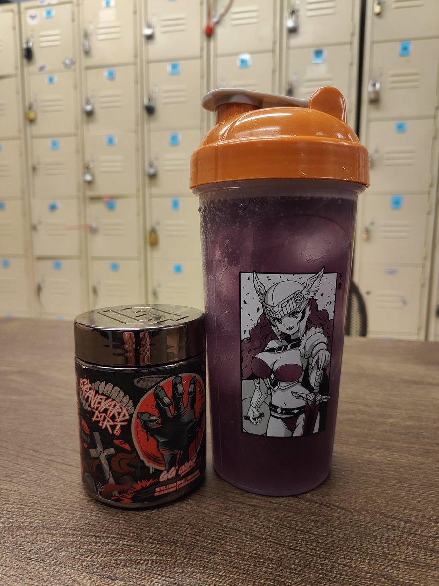winter_wolve's tweet image. It's Madness Monday! 🤪

Today I am rocking @GamerSupps Waifu Shirt S3.8: Milkers! Super comfy! 😜

Drinking the brand new flavor Graveyard dirt by @yeptheboys! Yummy grape flavor! 🥤🤤

Tonight on stream I will be racing horse girls Uma! Come vibe and hangout! 🏇