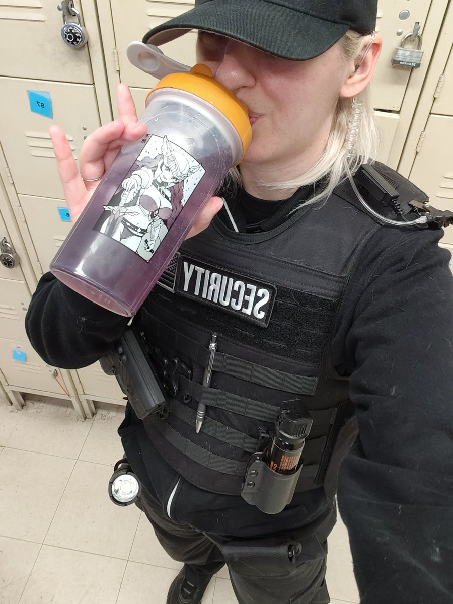 winter_wolve's tweet image. It's Madness Monday! 🤪

Today I am rocking @GamerSupps Waifu Shirt S3.8: Milkers! Super comfy! 😜

Drinking the brand new flavor Graveyard dirt by @yeptheboys! Yummy grape flavor! 🥤🤤

Tonight on stream I will be racing horse girls Uma! Come vibe and hangout! 🏇