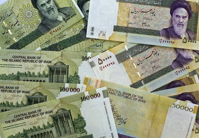 Oriented_Focus's tweet image. Iran’s currency has officially collapsed.