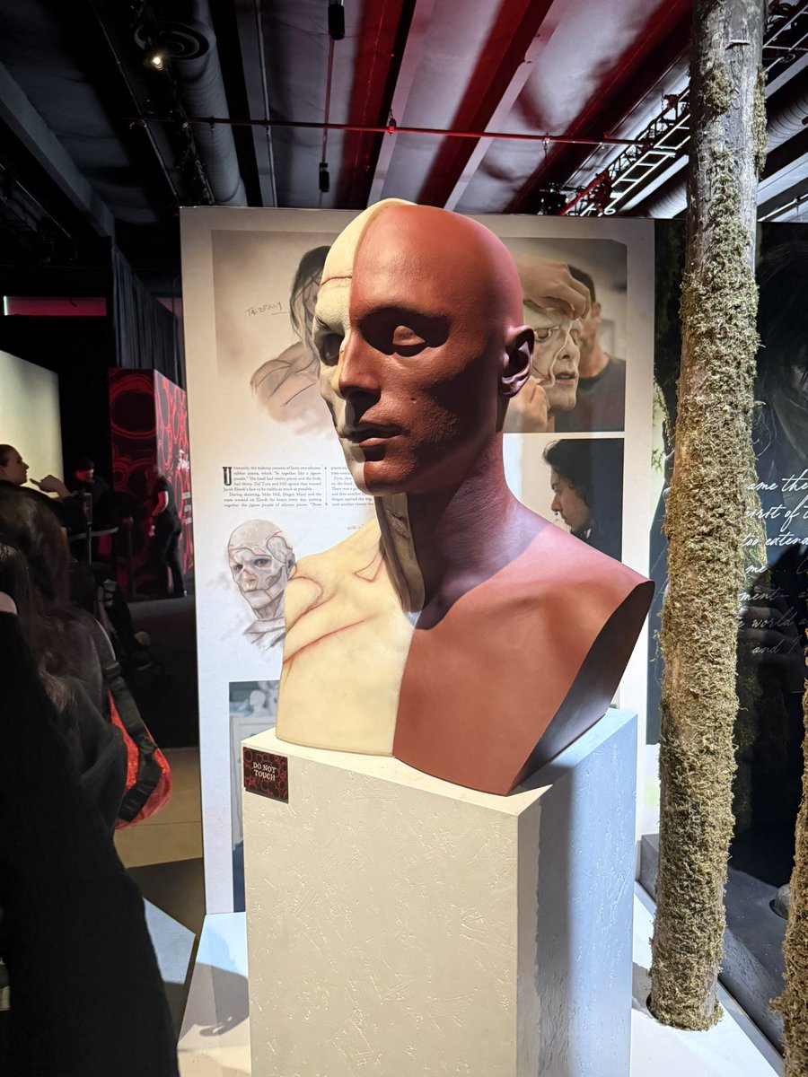 CrowPlaysGames's tweet photo. My wife and I got to visit the beautiful #Frankenstein exhibit by the amazing team behind the movie! Pics don’t do justice. Thank you @RealGDT for the amazing opportunity and movie! It was such an experience and we loved every bit of it! An amazing chance to see into his mind. https://t.co/Xtnk5WN1L6