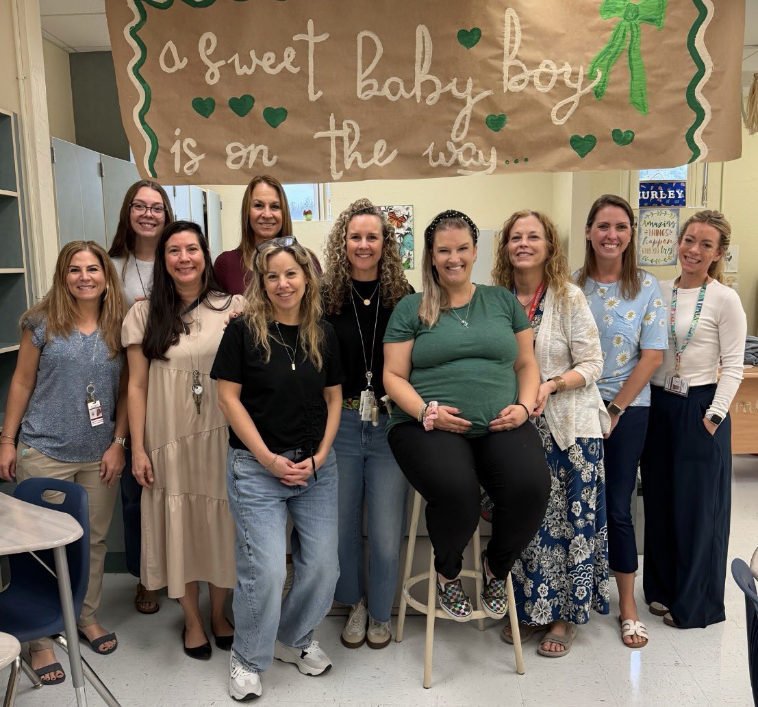 Mrs. Hurley Picciano tweet media