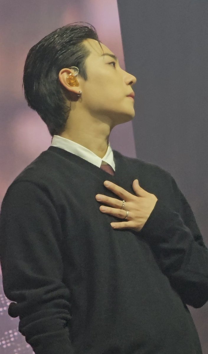 pak_tion's tweet image. THE MAP: BEYOND THE HORIZON day 2
#효진, #이션, #승준