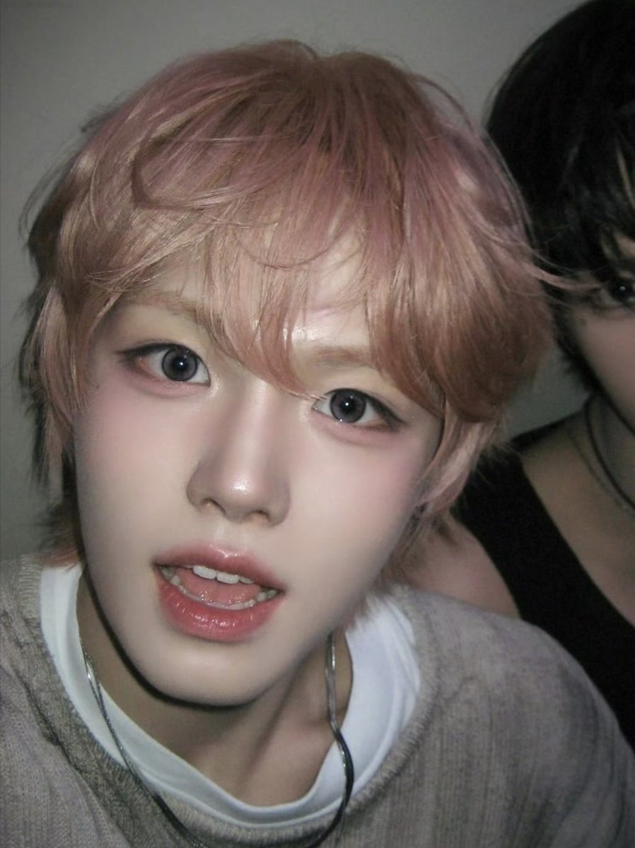 Bonana_07's tweet image. 에삐