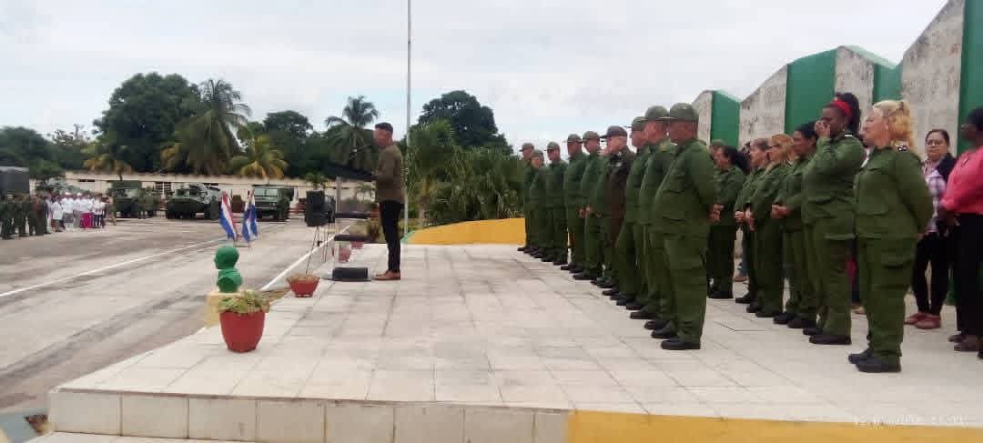 MinfarC's tweet image. #CubaEstáFirme 
Con la presencia del Presidente del CDP Julio Heriberto Gómez Casanova se desarrolla el Acto de Inicio del APPD-2026, en la Brigada de Infantería de la RM Ciego de RM Ciego de Ávila. 
El objetivo es un año con  mejores resultados.